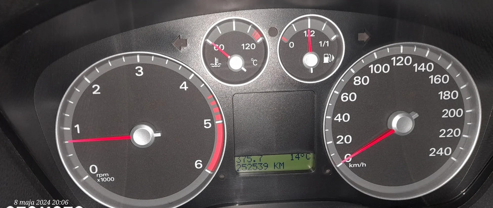 Ford Focus C-Max cena 7000 przebieg: 252539, rok produkcji 2007 z Tarnów małe 106